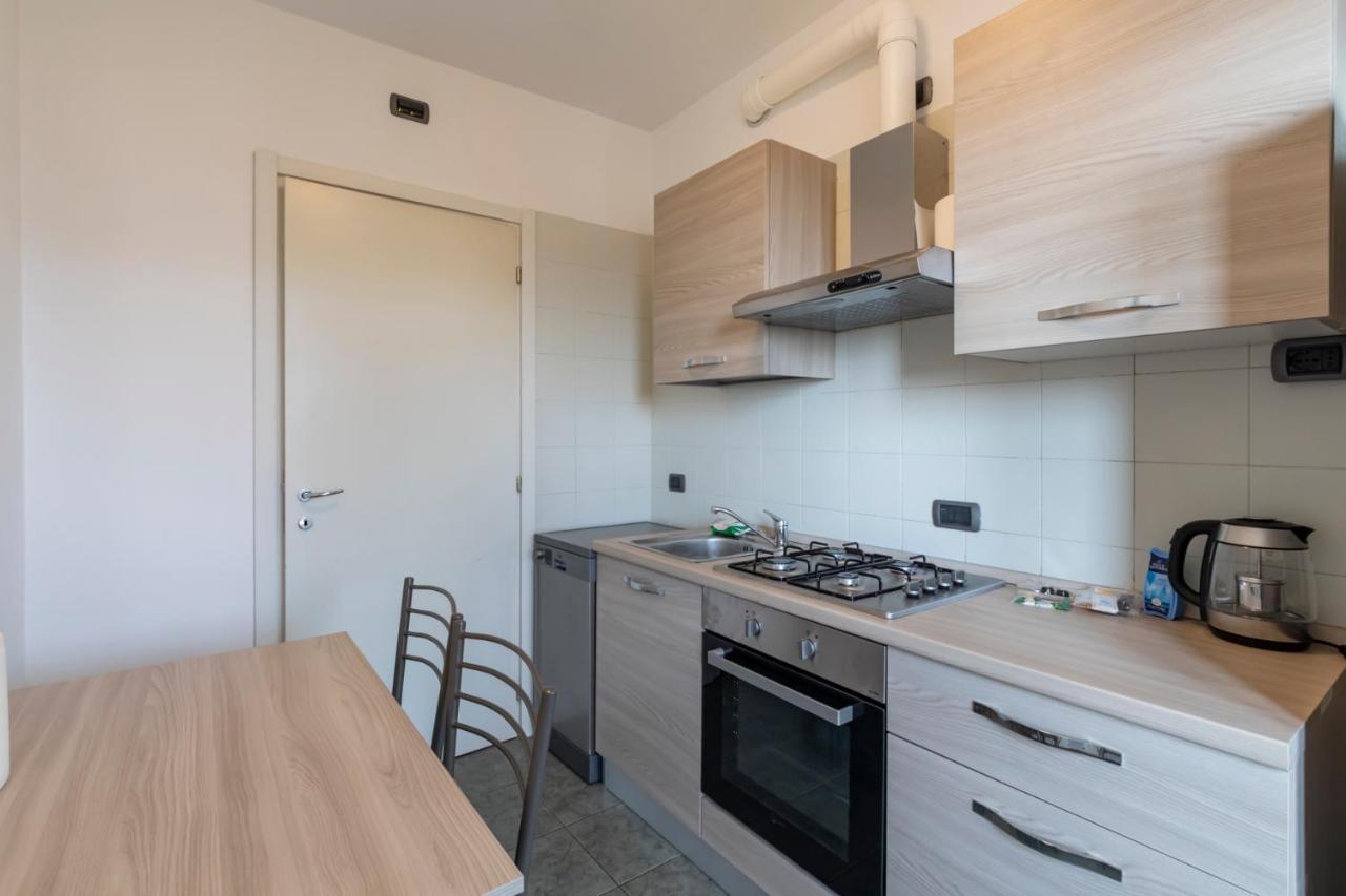 Apartament Splendida Terrazza Su Arcimboldi - Milano Bicocca Zewnętrze zdjęcie