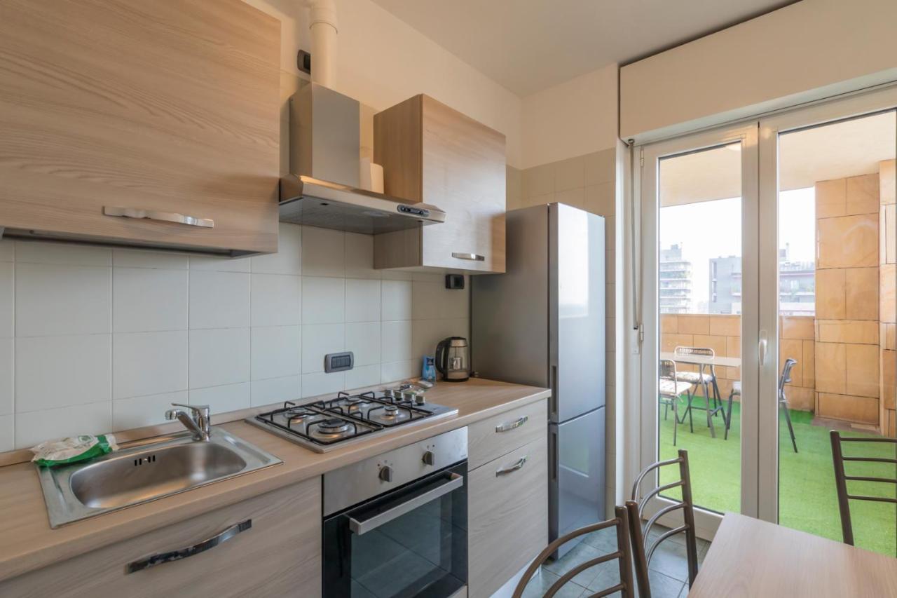 Apartament Splendida Terrazza Su Arcimboldi - Milano Bicocca Zewnętrze zdjęcie