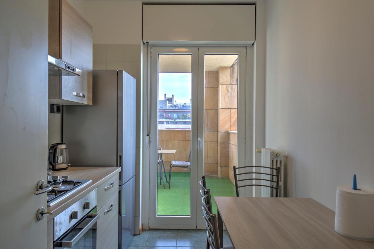 Apartament Splendida Terrazza Su Arcimboldi - Milano Bicocca Zewnętrze zdjęcie