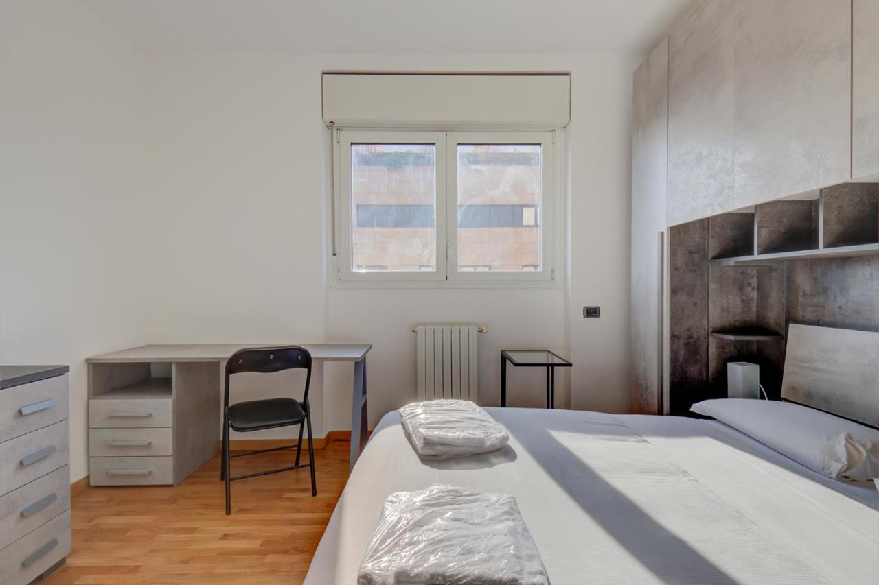 Apartament Splendida Terrazza Su Arcimboldi - Milano Bicocca Zewnętrze zdjęcie