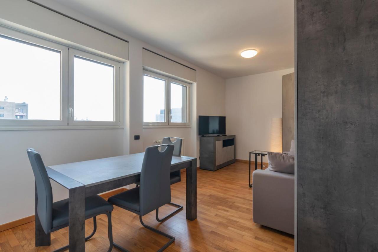 Apartament Splendida Terrazza Su Arcimboldi - Milano Bicocca Zewnętrze zdjęcie